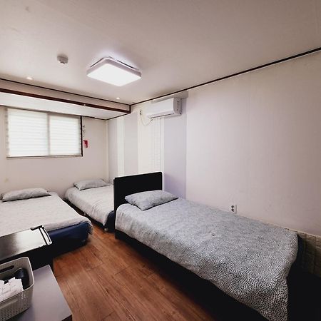 オリーブ ホステル ミョンドン ソウル特別市 エクステリア 写真