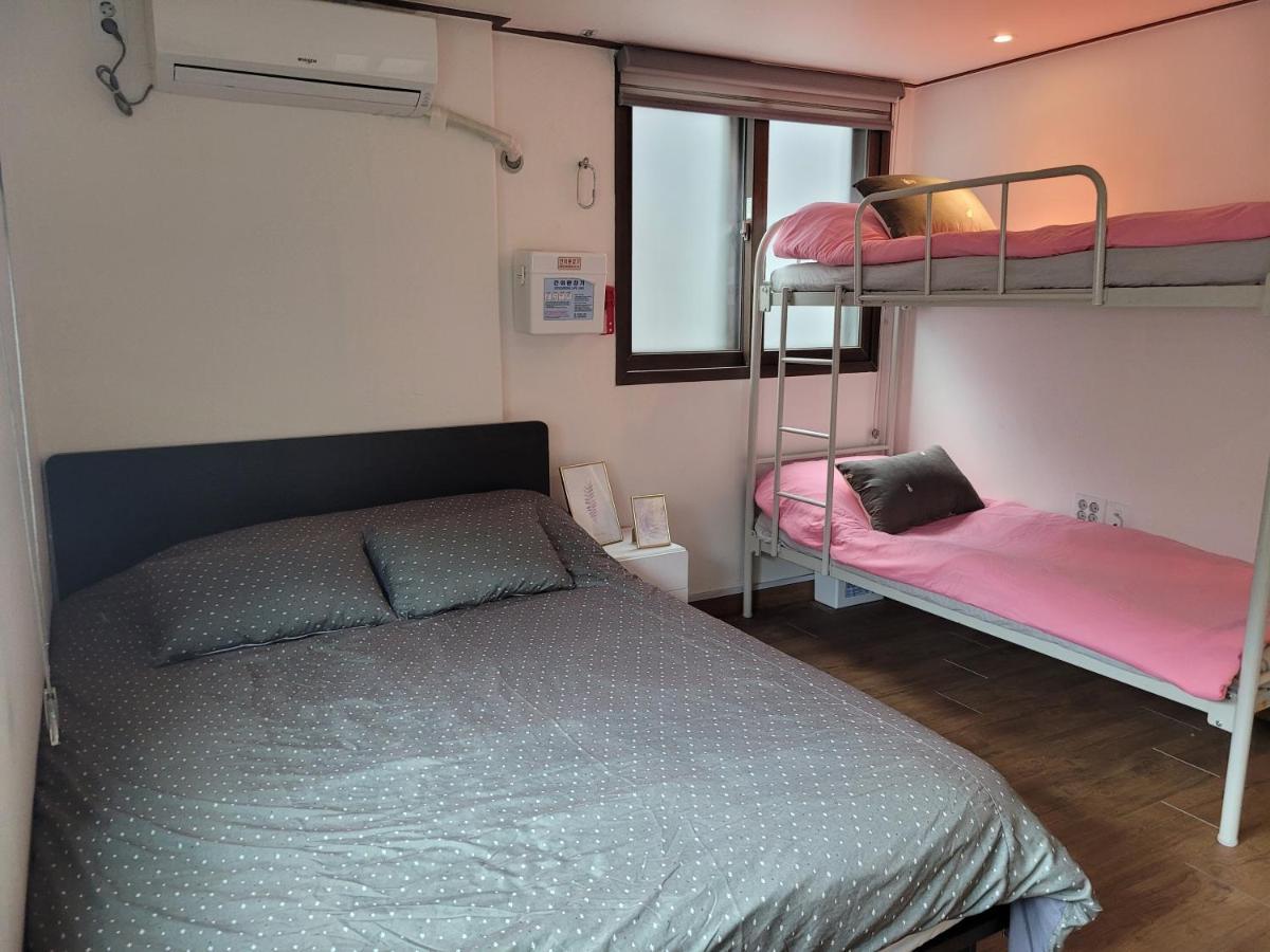 Olive Hostel Myeongdong ソウル特別市 エクステリア 写真